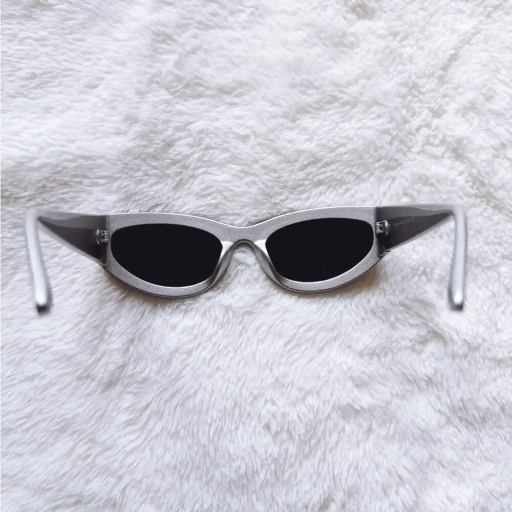 Faye Mirrored Silver Cat-Eye Sunglasses